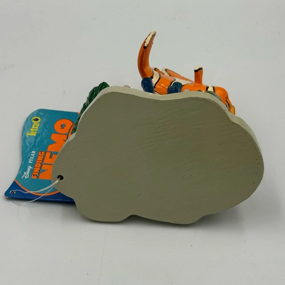 NWT Tetra Disney/Pixar Resin “Finding Nemo” Aquarium Decoration
